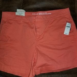 Gap girlfriend 5 inch shorts